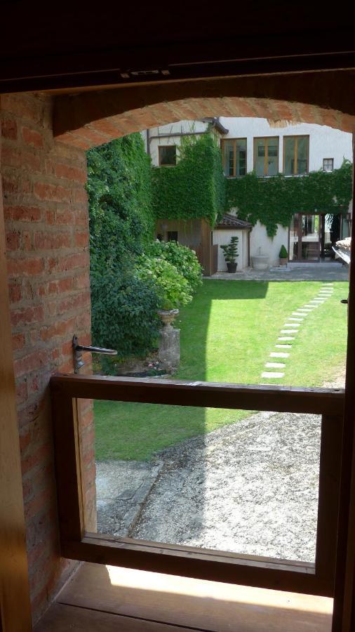 Clos De Mont July, Architecture Xviiie Au Coeur De La Nature Ceyzeriat Εξωτερικό φωτογραφία